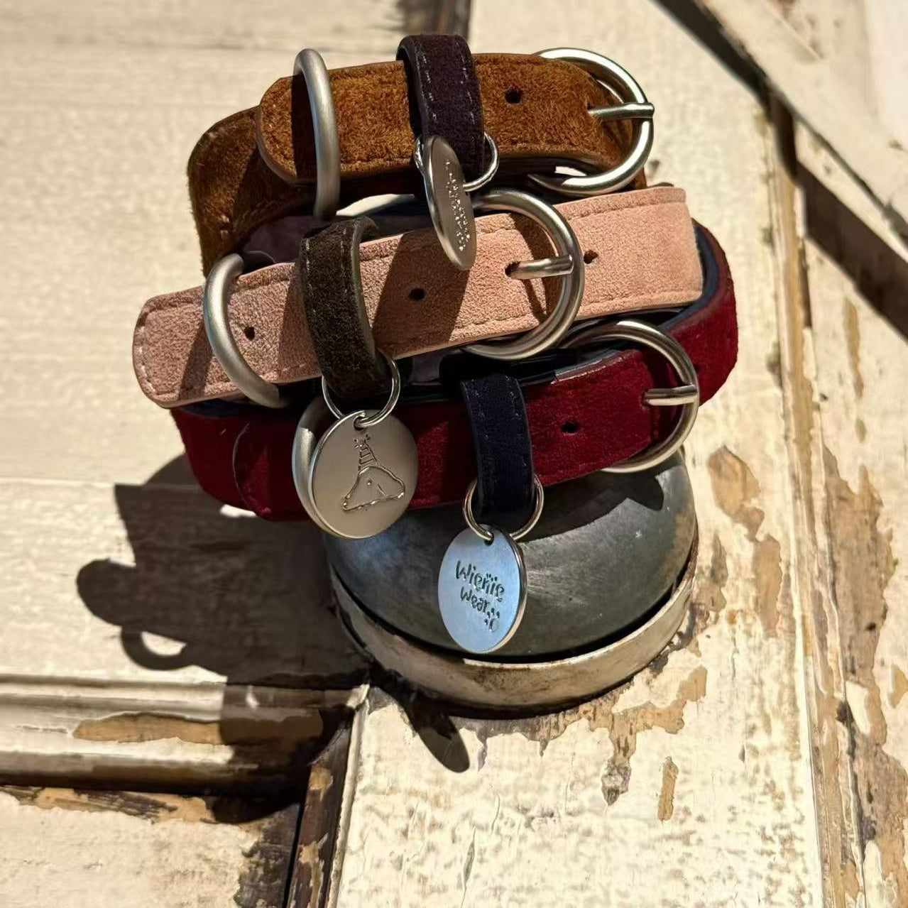 Three‑color retro suede dog collars set, brown, blush pink, burgundy red, premium metal hardware for small medium dogs