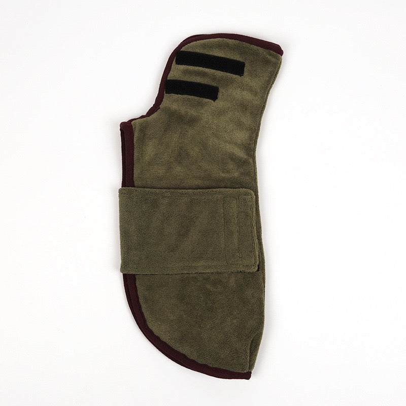 Green quick dry dog bathrobe
